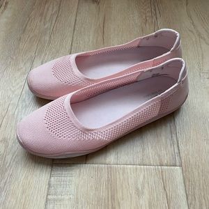 Cheeks Barefoot women’s shoes.